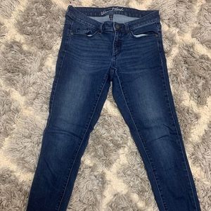Universal Thread Jeans